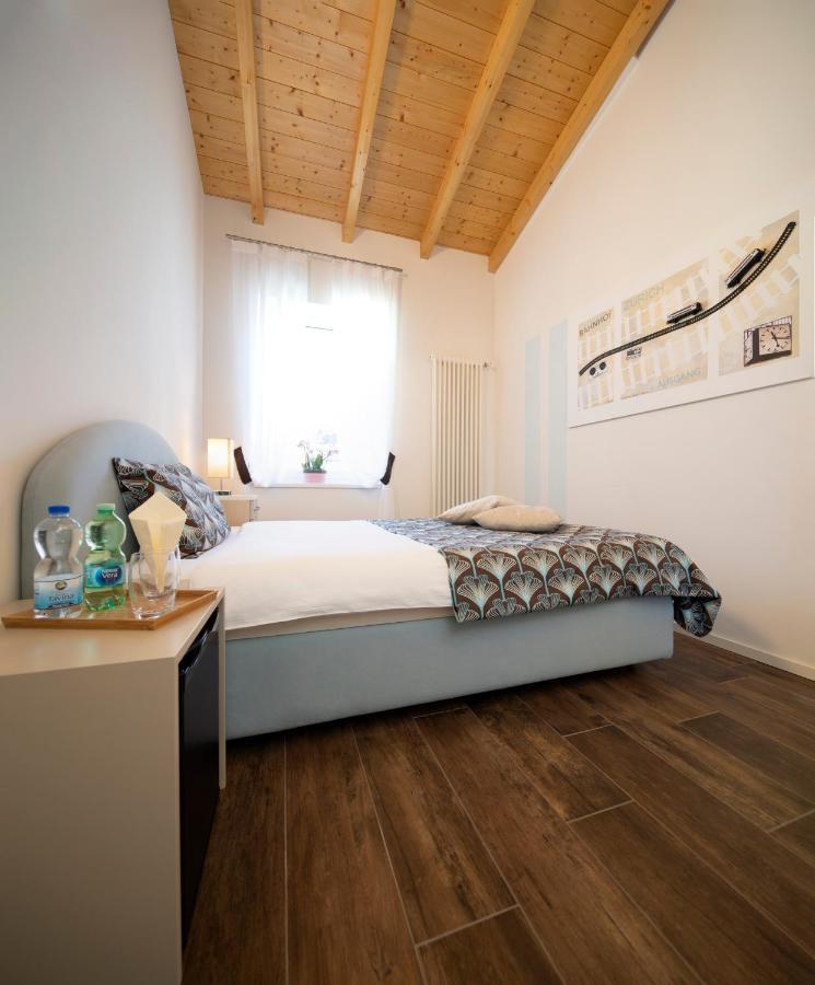 Albergo Ristorante Stazione Balerna ภายนอก รูปภาพ